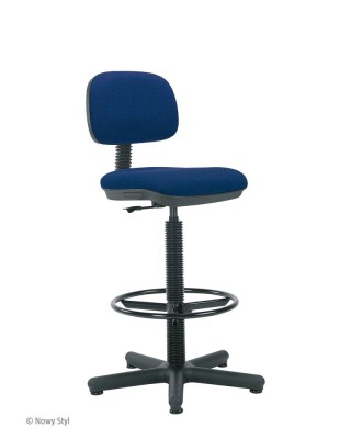 Fotele i krzesła SENIOR_gts_ts12_RingBase_front34_L.jpg